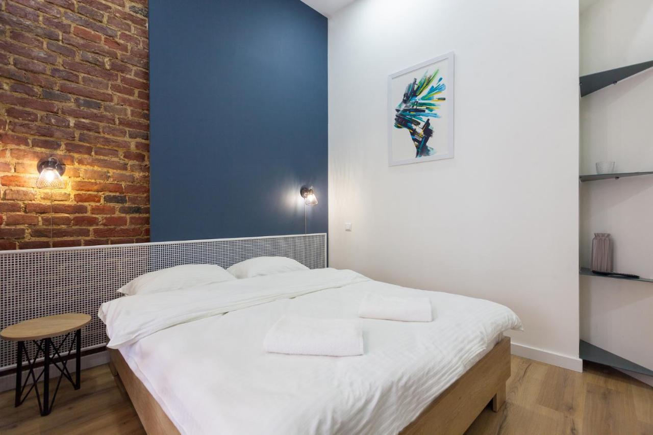 Leogrand Apartments On Khmelnytskoho 11 Lwów Zewnętrze zdjęcie